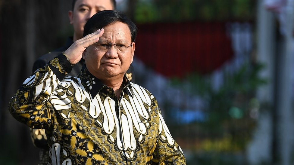Prabowo Berpeluang Jika Triumvirat